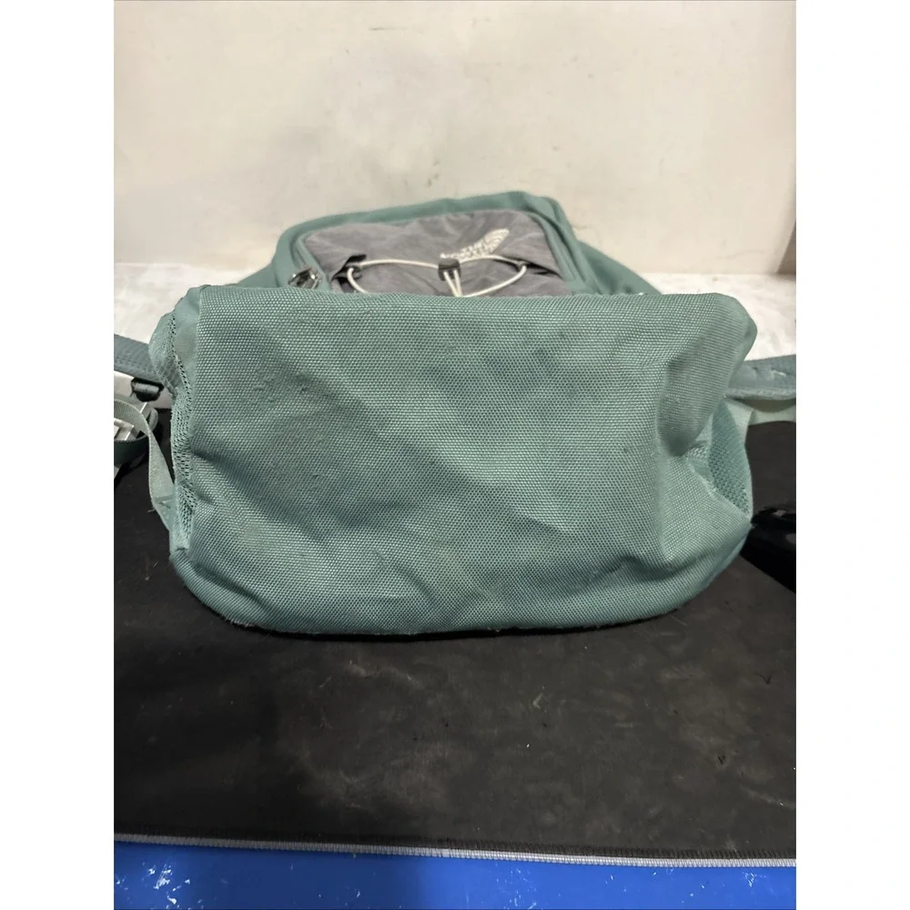 THE NORTH FACE Jester Women Hiking, Laptop Backpack Hole Near Zipper/ Tiny Holes